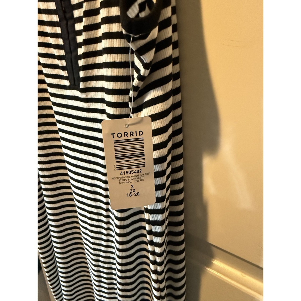 Torrid Black White Striped Ribbed Hook‎ Eye Front Midi Bodycon Tank Dress Womens - Picture 7 of 8